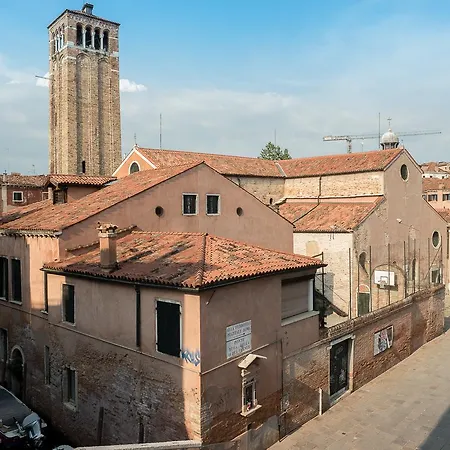 Ca' Dandolo, Affaccio Sul Canale