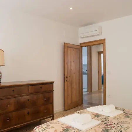 Ca' Dandolo By Venicevillas